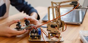 Why Puzzles Are Great for Building Kids’ Problem-Solving Skills